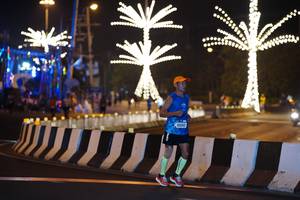 BIB: 09900
                            <button type="button" onclick="openModal(21253737)" class="btn btn-primary btn-sm float-right btn-popup" data-toggle="modal" data-target=".modal-high-quality">
                        <i class="fas fa-shopping-cart"></i> Add to Cart
                    </button>
                                            <button type="button" onclick="isThisMe(21253737, true)" class="btn btn-success btn-sm float-right btn-popup btn-isme hidden" data-toggle="tooltip" data-placement="bottom" title="นี่คือรูปของคุณใช่ไหม คลิกที่นี่เพื่อเอาเข้าอัลบั้ม">
                        <i class="fas fa-plus"></i> Add to album
                    </button>
                    <button type="button" onclick="isThisMe(21253737, false)" class="btn btn-warning btn-sm float-right btn-popup btn-isnotme hidden">
                        <i class="fas fa-ban"></i> Remove from album
                    </button>